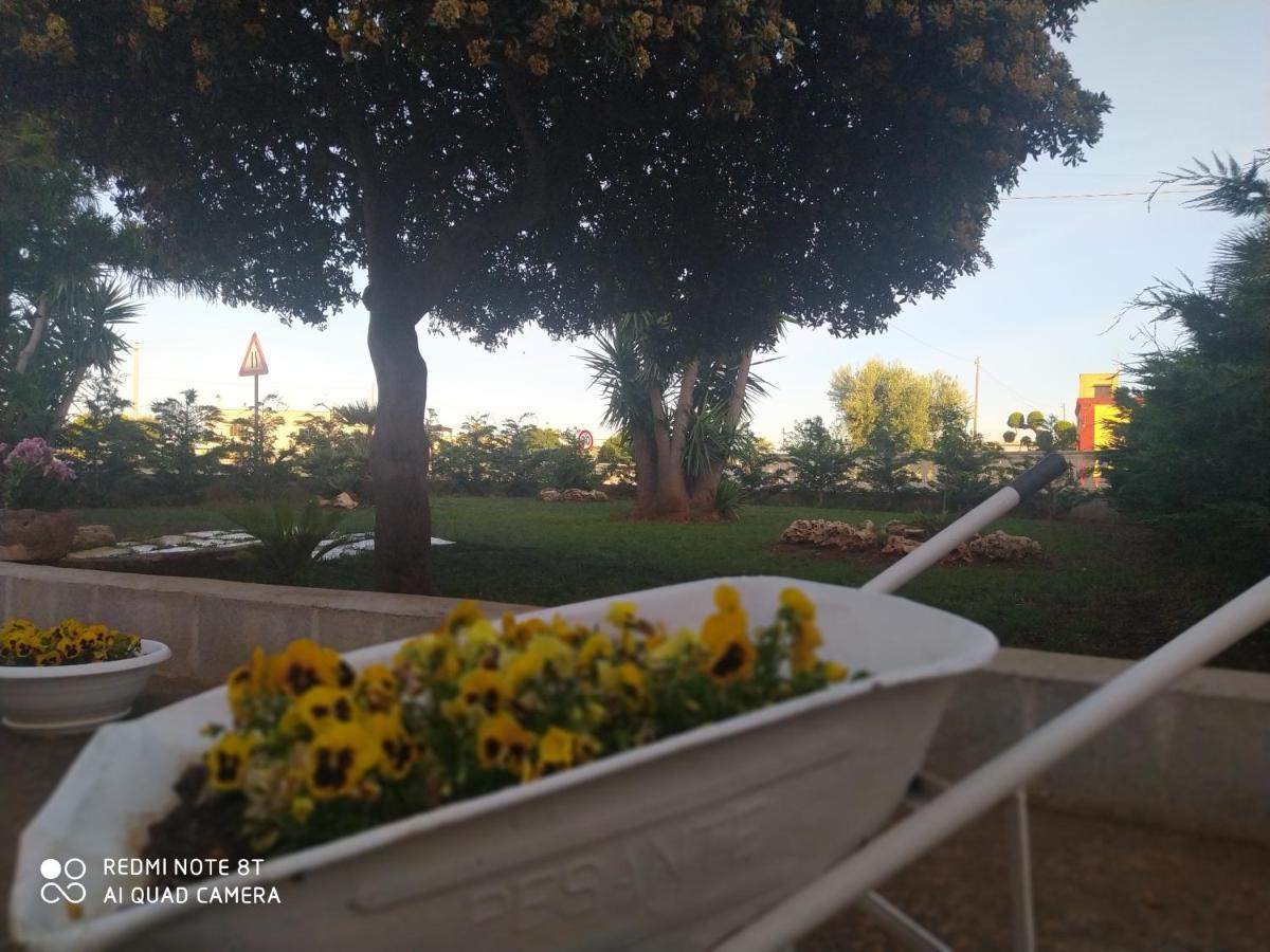 Dimora Dei Nonni 199 Bed & Breakfast Monopoli Bagian luar foto
